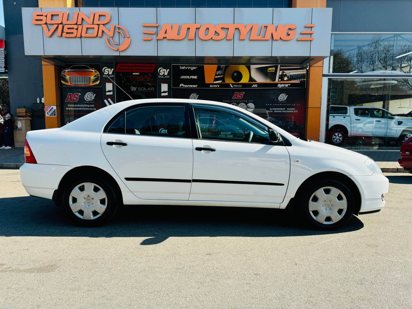 2004 COROLLA 160i GLE AUTO