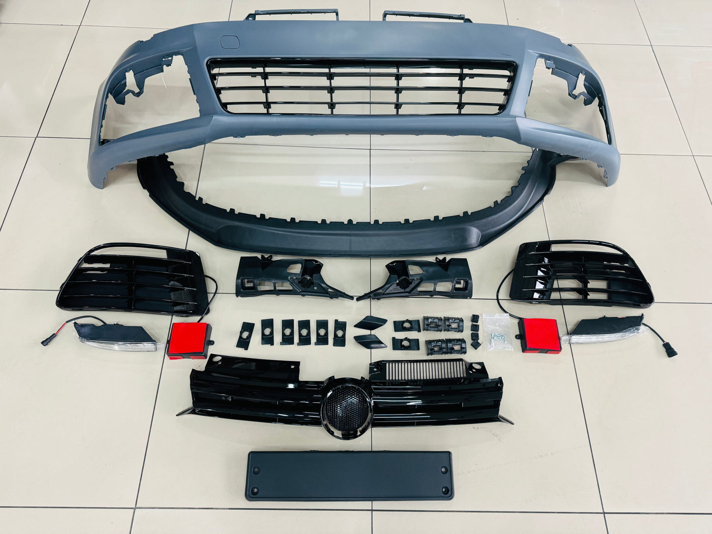 VW GOLF MK6 to MK6R FRONT BUMPER KIT UPGRADE