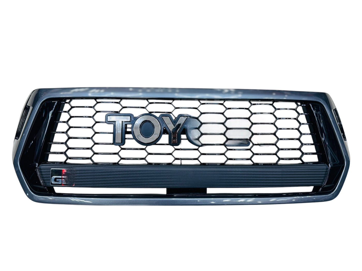 TOYOTA HILUX 2018 legend 50 GR GRILL