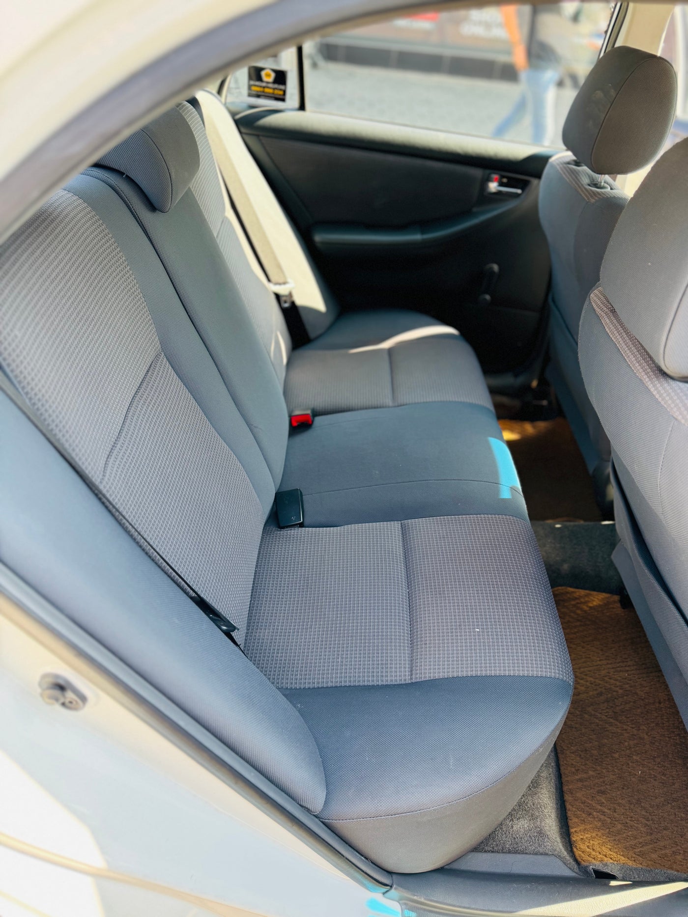 2004 COROLLA 160i GLE AUTO