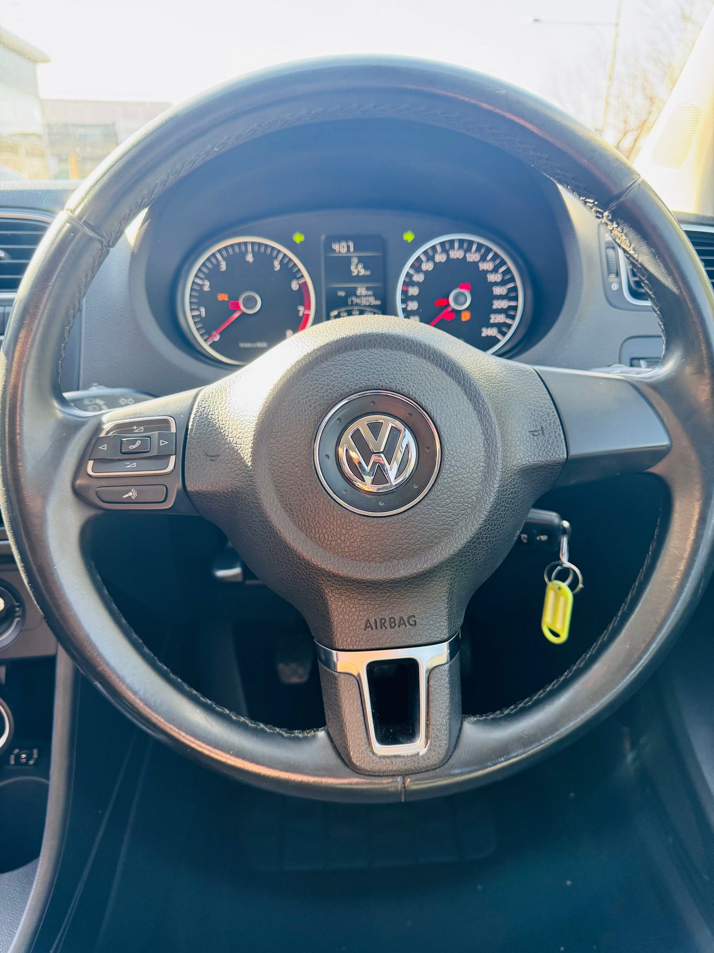 2012  POLO 6R comfort line