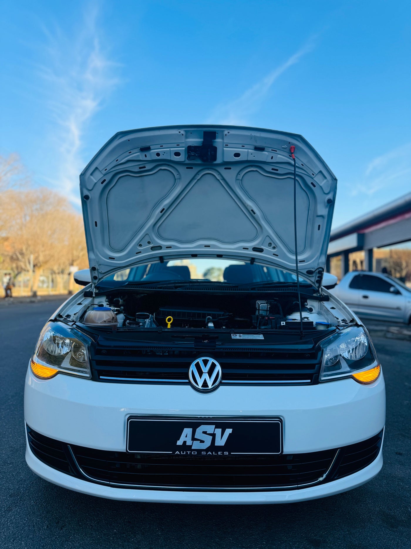 2015 POLO VIVO 1.4 TRENDLINE