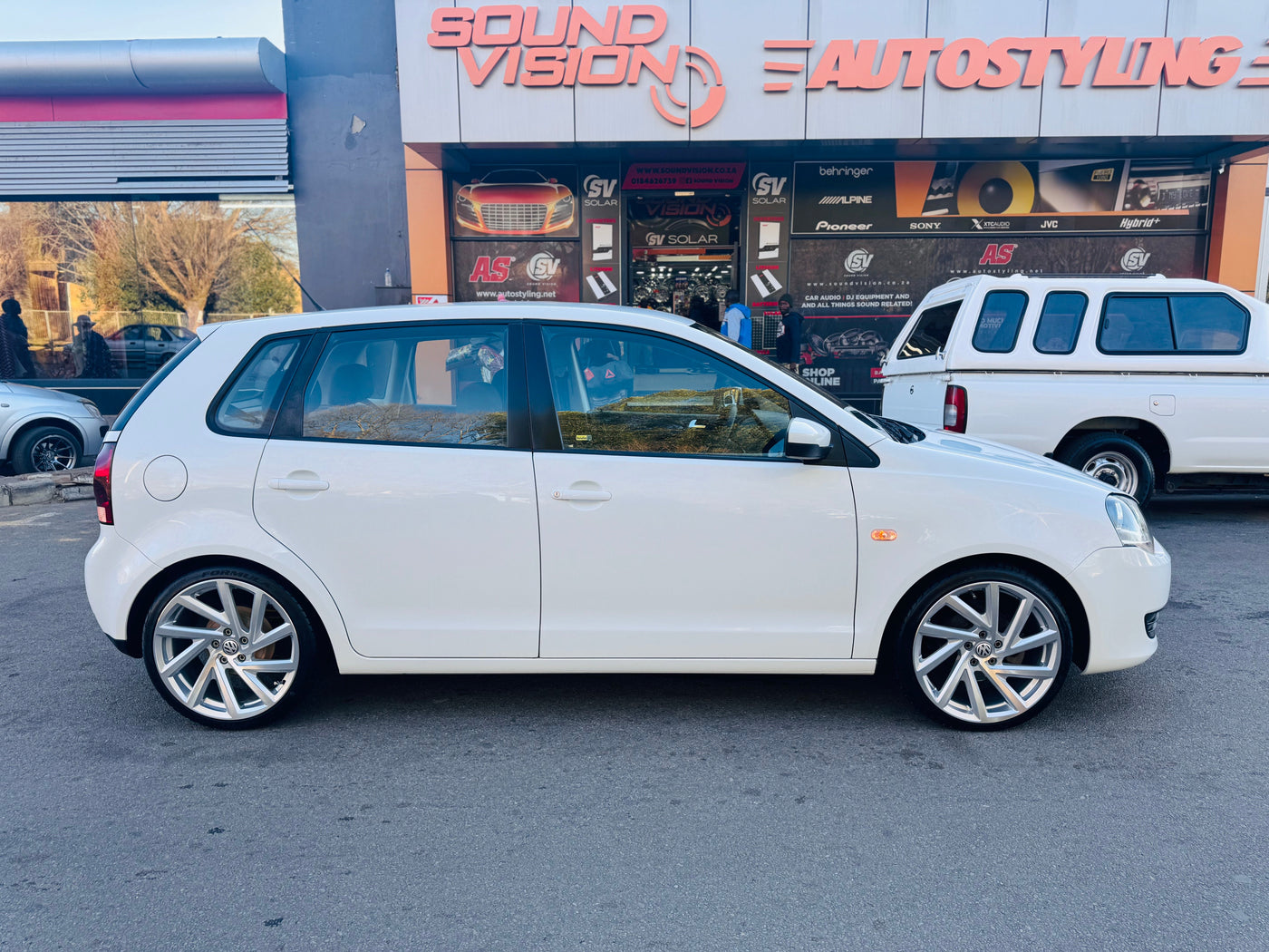 2015 POLO VIVO 1.4 TRENDLINE