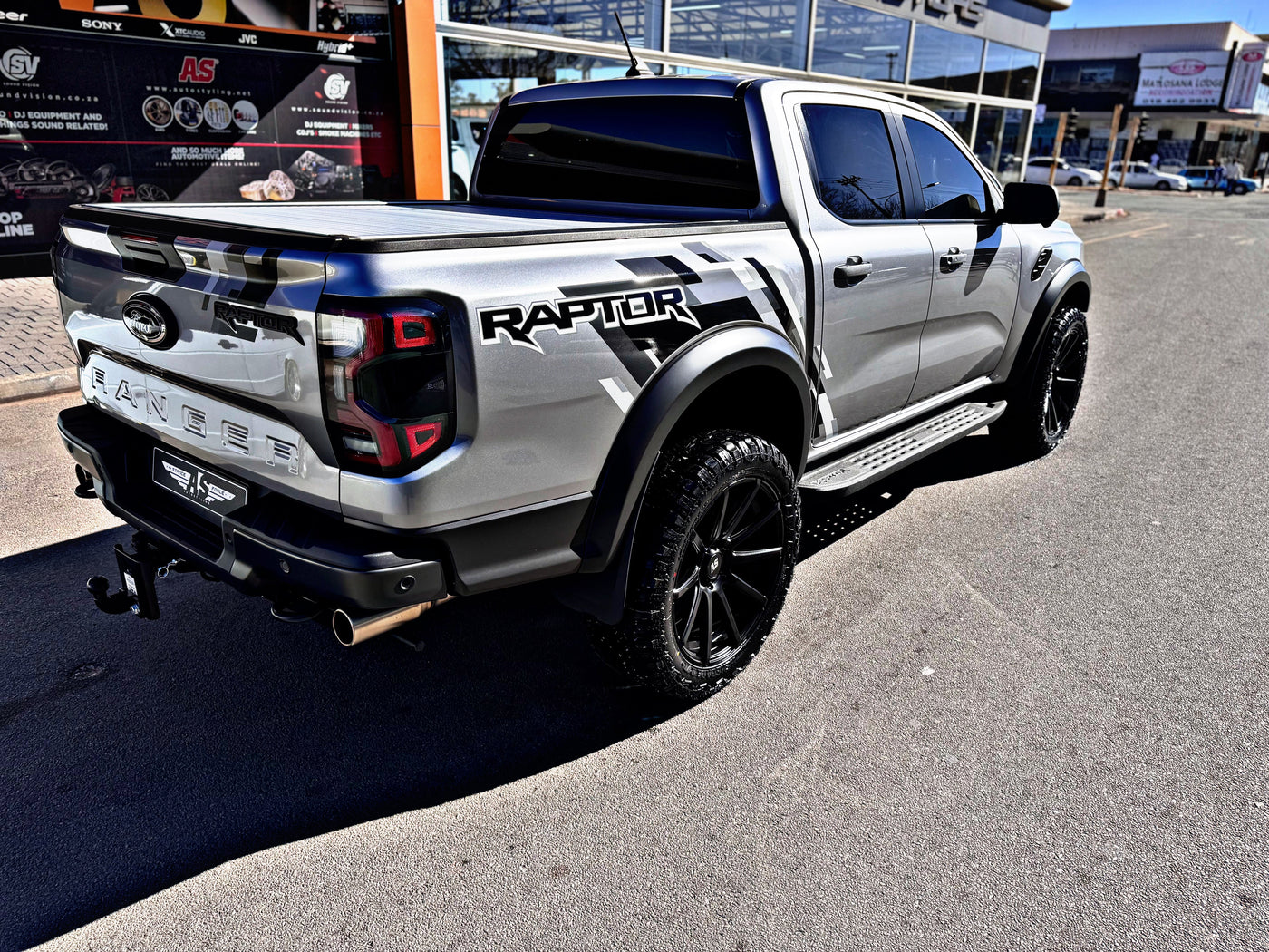 22" ENVY 6/139 4x4  WHEELS ( DISPLAY SET ) HENCE DISCOUNTED