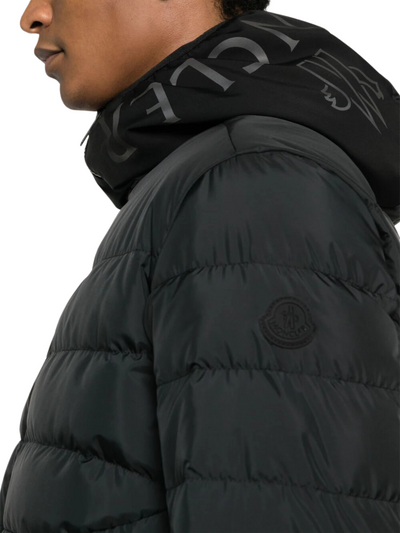 Moncler Jacket Puffer Black