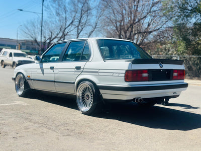 BM E30 M5 BOOT SPOILER