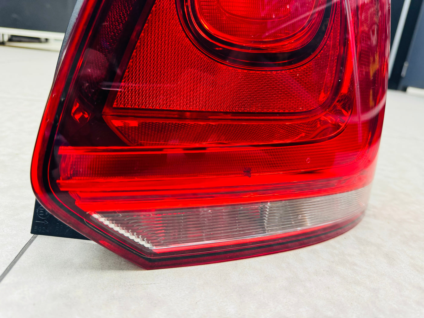 VW POLO 6 OEM PREOWNED TAILIGHTS
