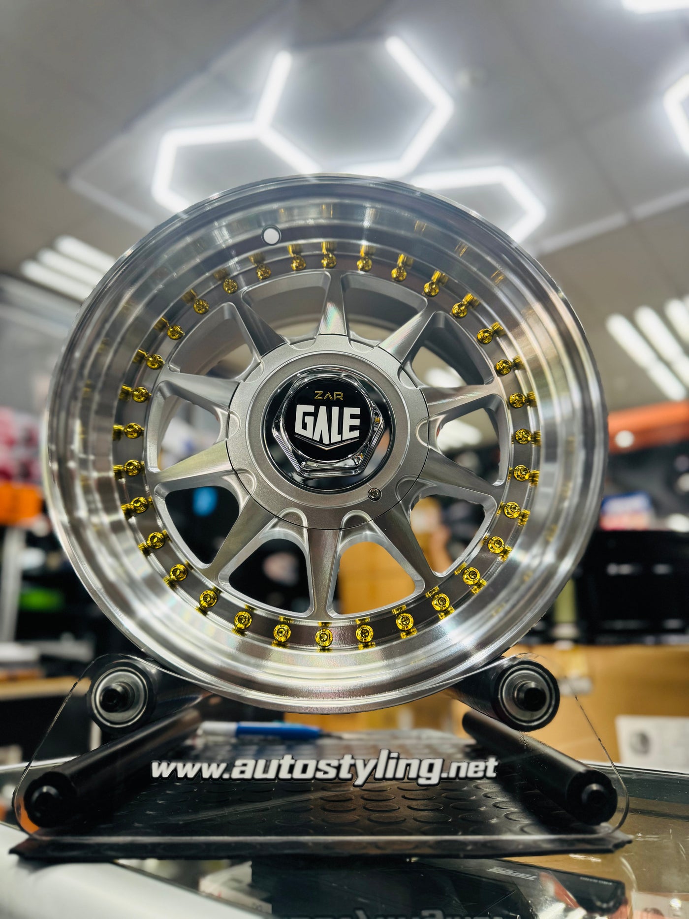 15”  GALE  4/100 4/108 SILVER