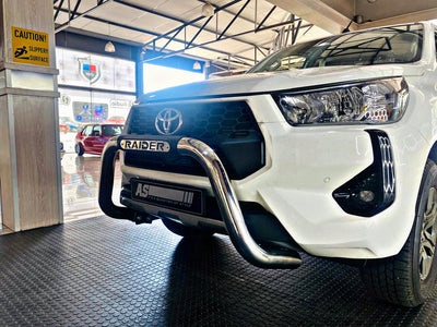 TOYOTA HILUX  2016+ NUDGE BAR CHROME PDC FRIENDLY