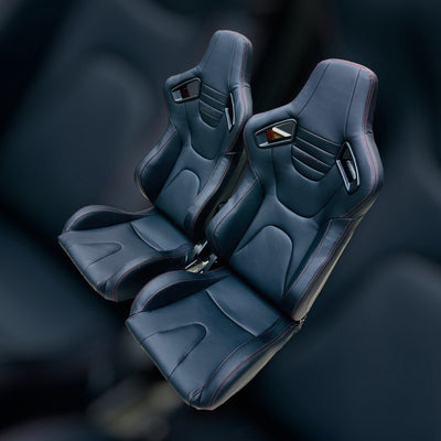 WINGBACK SEATS BLK/RED STICH