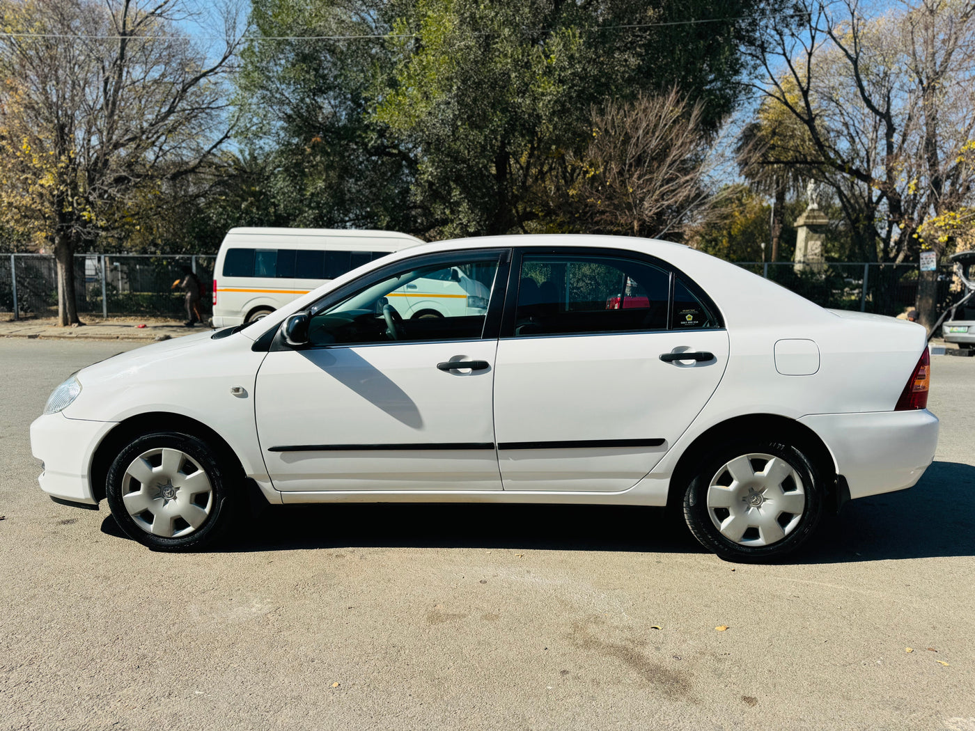2004 COROLLA 160i GLE AUTO