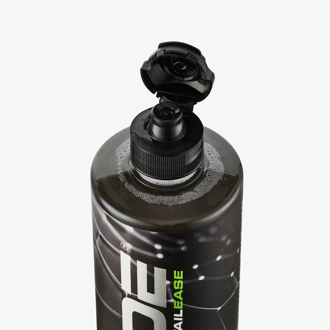 DETAILEASE Graphene Ceramic Bathe - Ceramic Shampoo