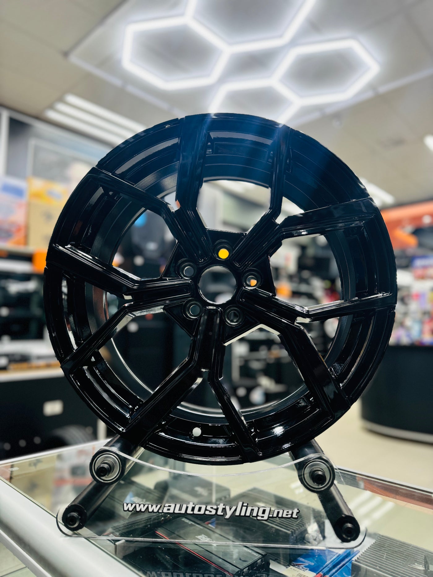 17” AS GTI POLO NEW GLOSS BLACK