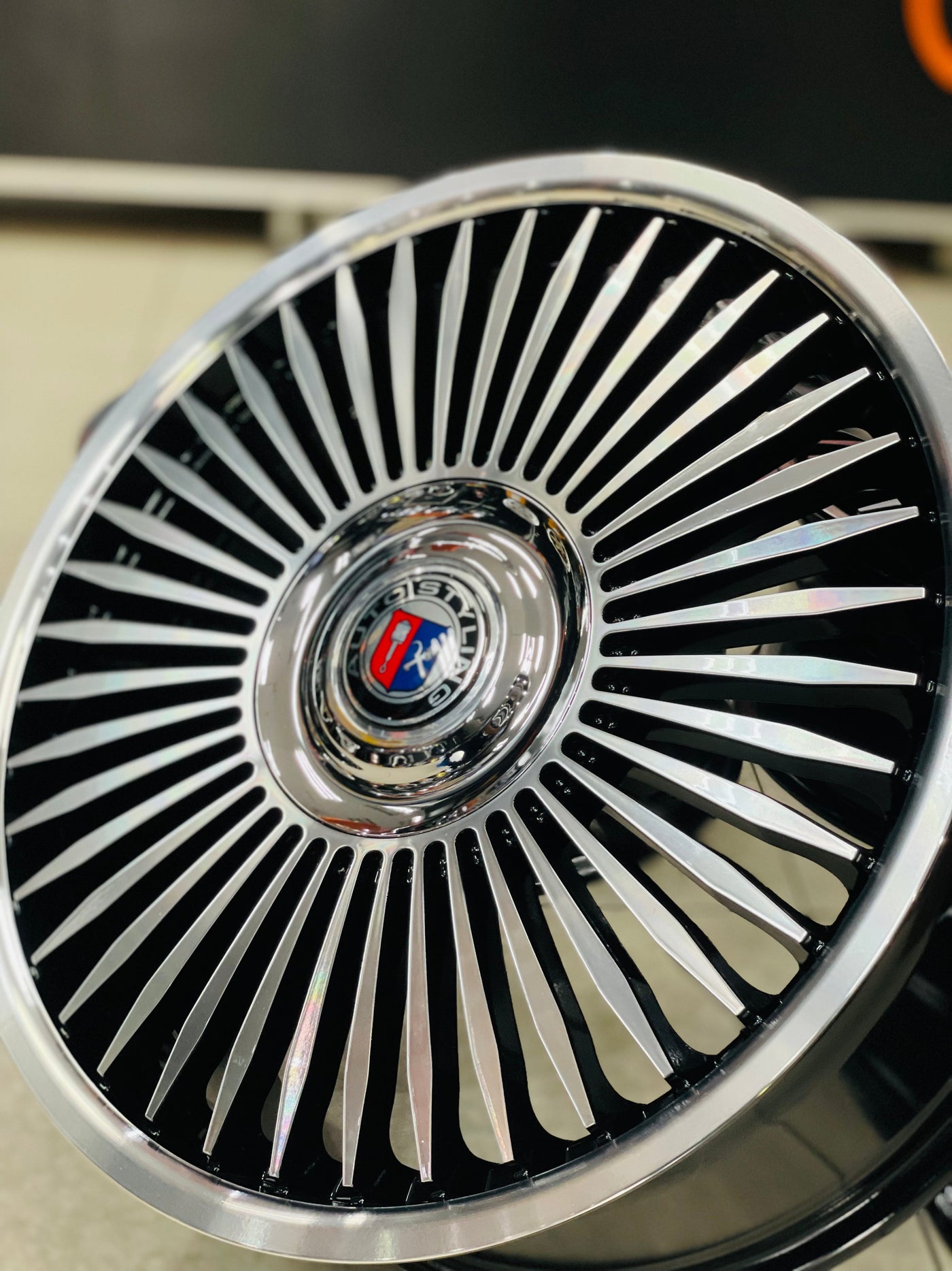 20” AS-ROLLS 5/112 BLACK MACHINE FACE