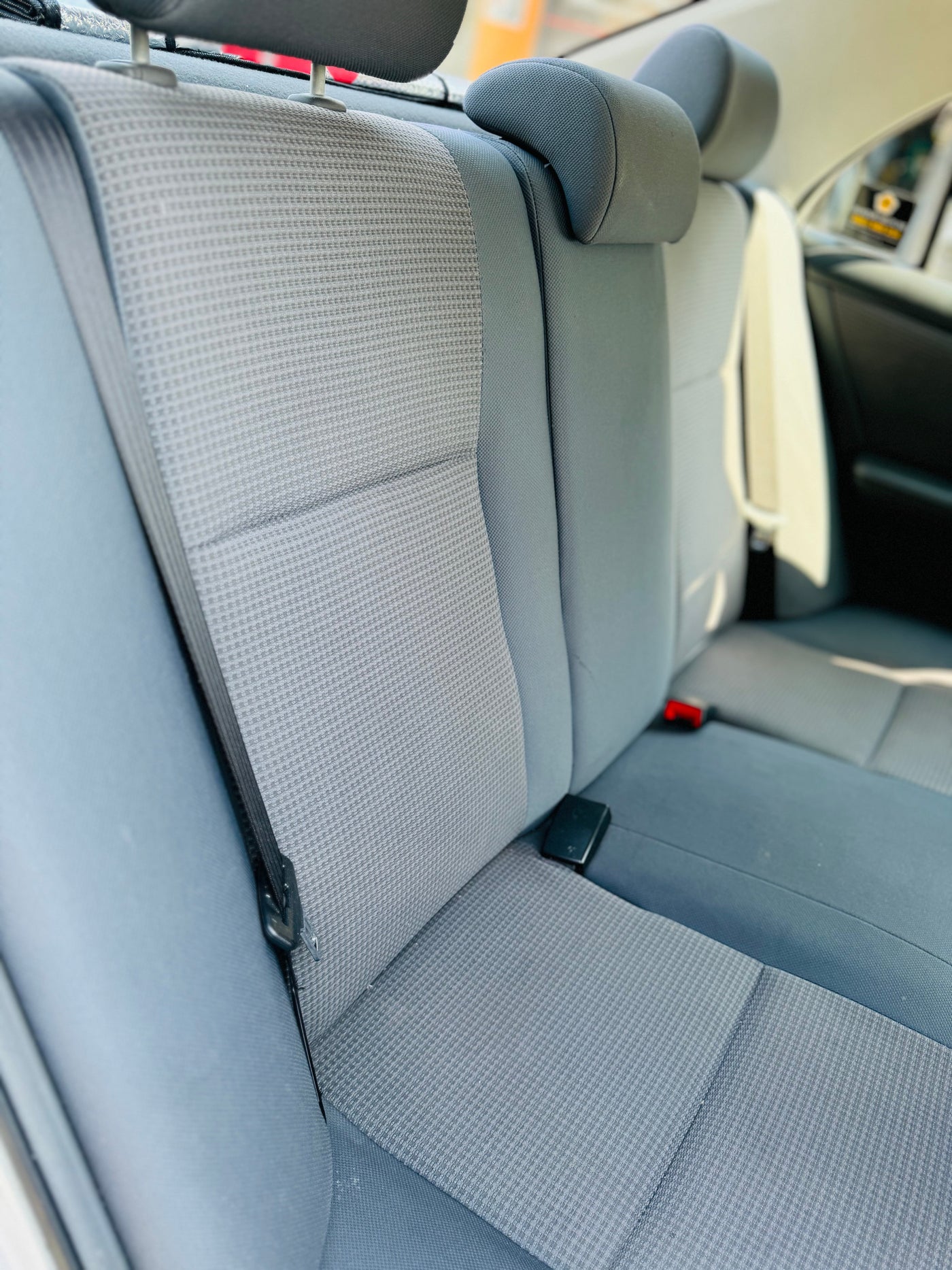 2004 COROLLA 160i GLE AUTO