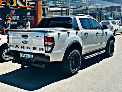 RANGER FX4 style MATT BLACK SLIM WHEEL ARCHES with reflector