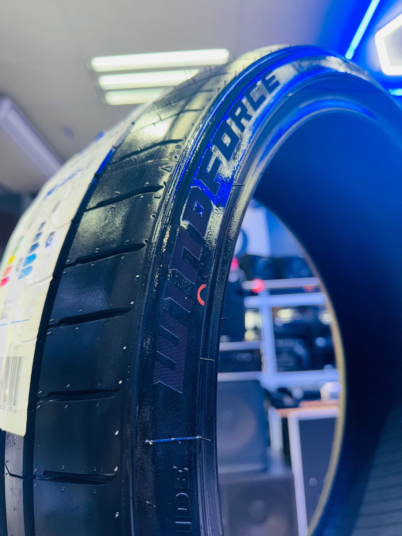 215/35/19 WINDFORCE TYRE