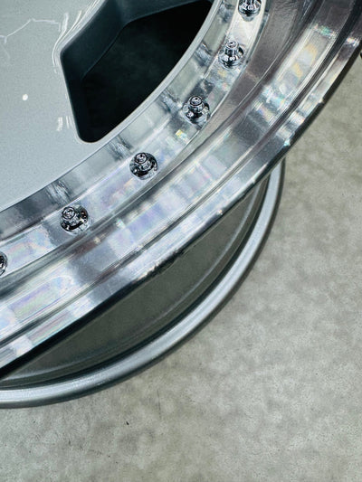 18” AMG PERFORMA 5-112 8J ALL ROUND ( Shop soiled set due to slight marks on 3x lips ) discounted by R5000