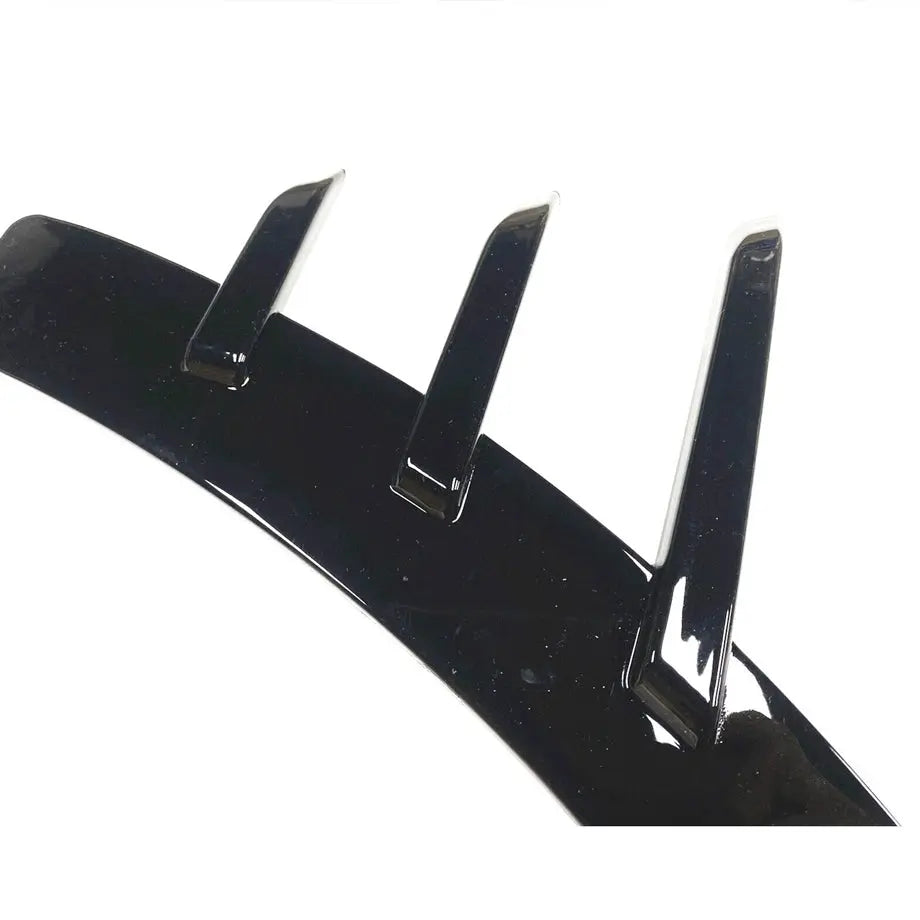 BM G42 2-Series Gloss Black Performance Style Fender Arch Trim Kit (22-On)