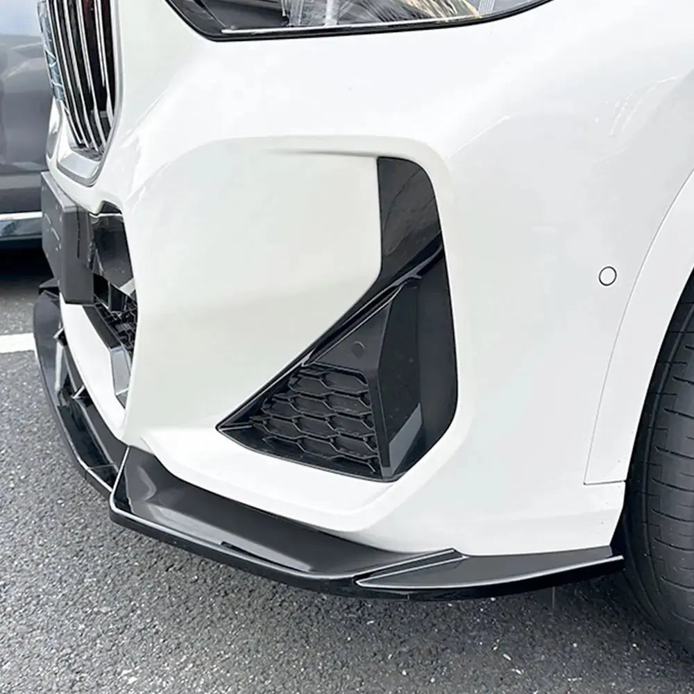 BM X1 U11 Gloss Black 3-Piece Plastic Front Spoiler (23-On) - Type B