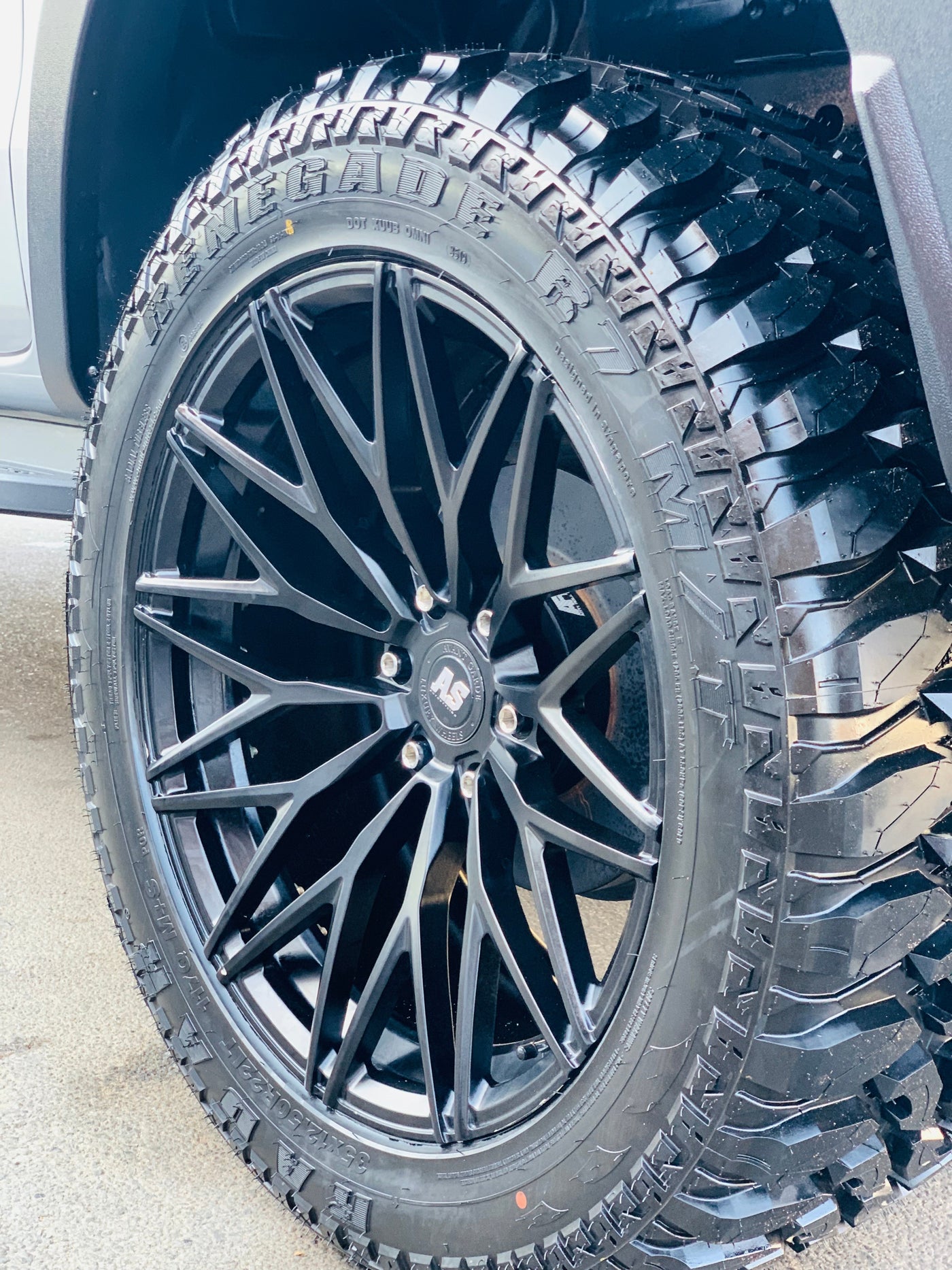 22"ORIGINAL  AVANT GARDE AGL40 6/139 2pce SPLIT WHEELS