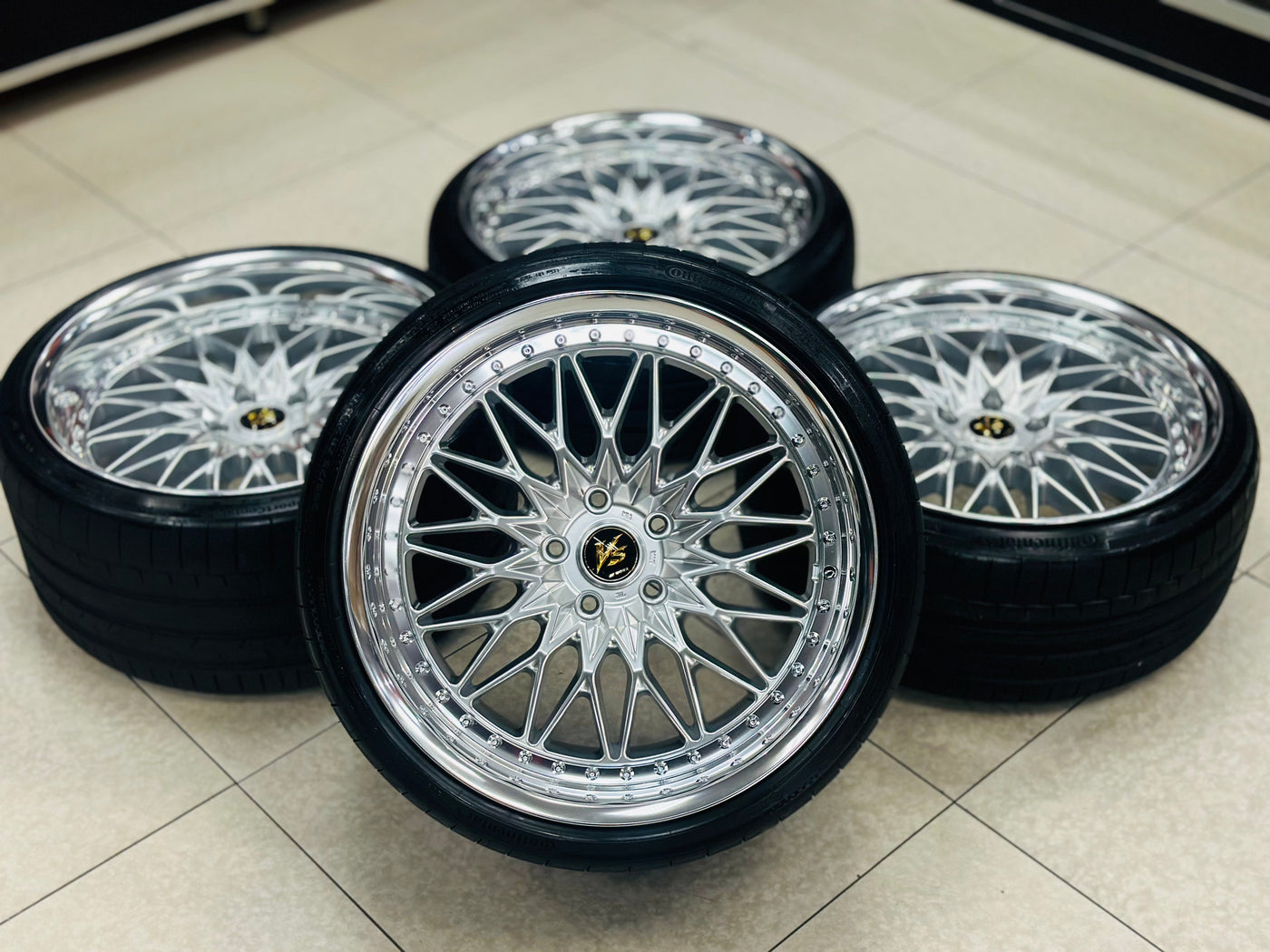 20” WORK VSXV 3pce split wheels 5/120