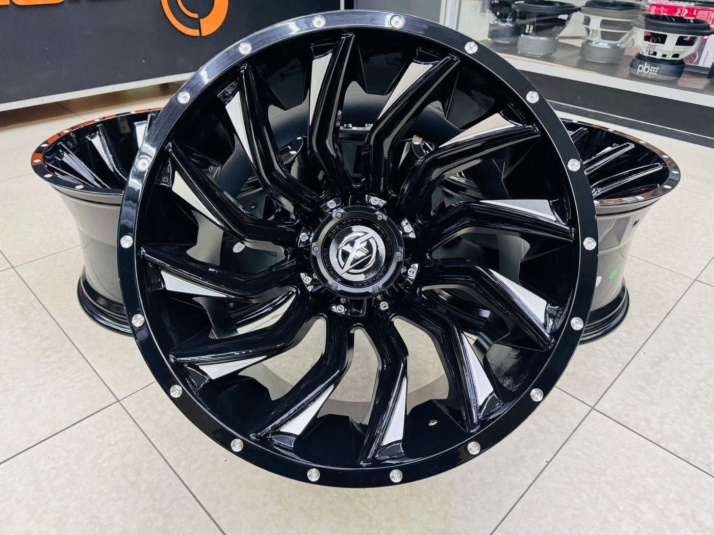 20” PHOENIX 5x127 JEEP RIMS MASSIVE 12JS