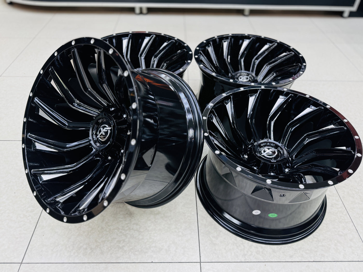 20” PHOENIX 5x127 JEEP RIMS MASSIVE 12JS