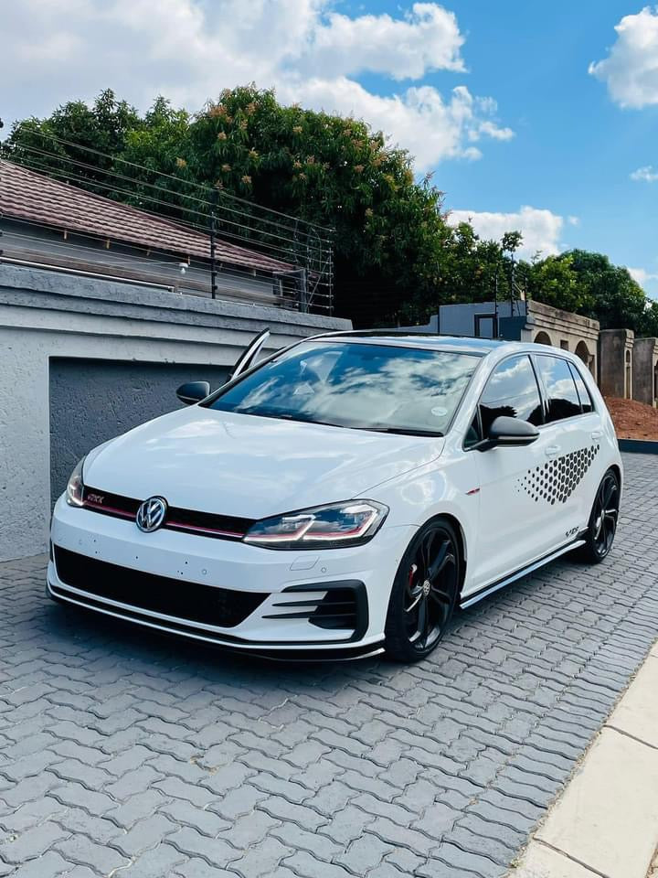 VW GOLF 7.5 GTI TCR BODY KIT