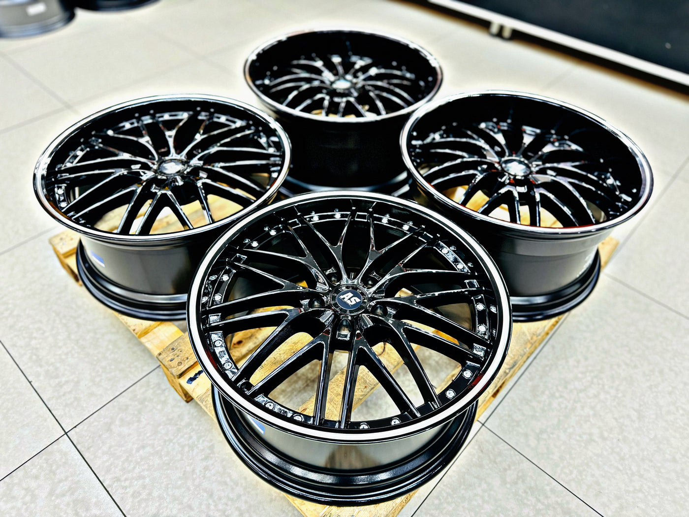 19” AS-80C7