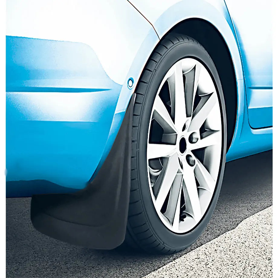 Universal 2-Piece Moulded Rubber Mud Flaps (Short)