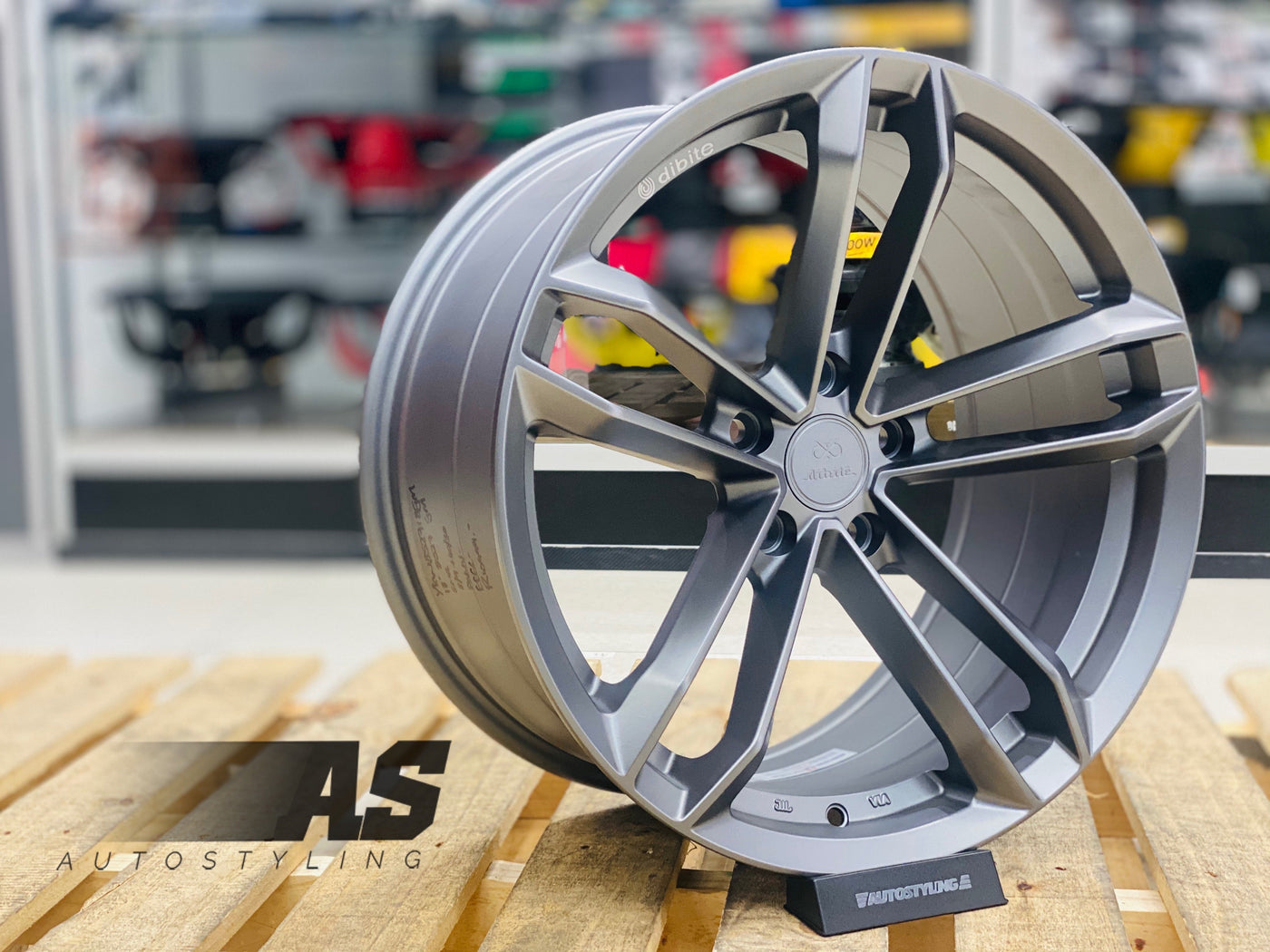 18” DIBITE 5/112 GUNMETAL