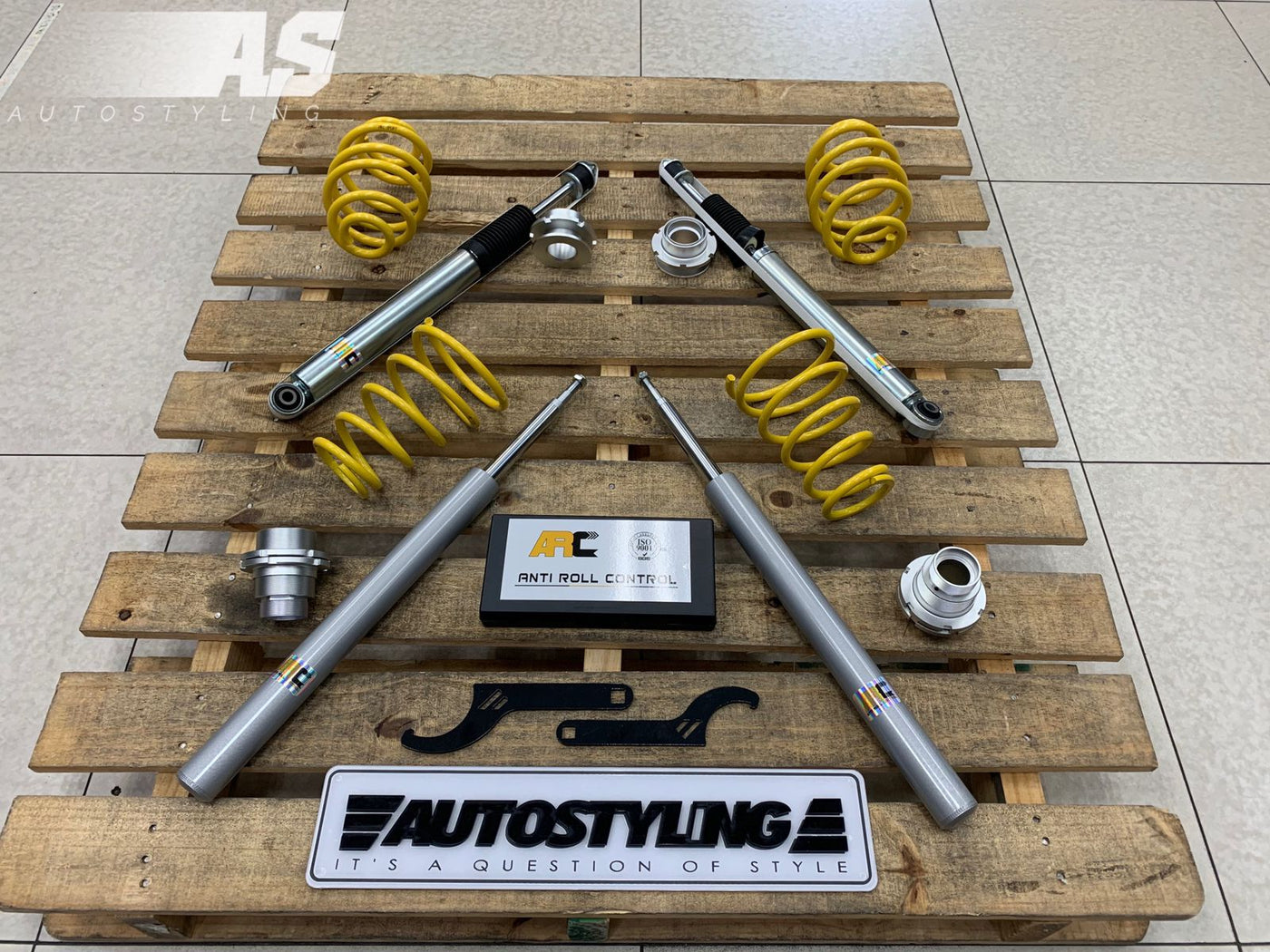 ARC COILOVERS BMW E30