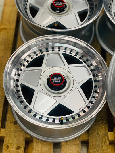 17” AS-MODENA SILVER 4/100 & 5/100- PREOWNED SET