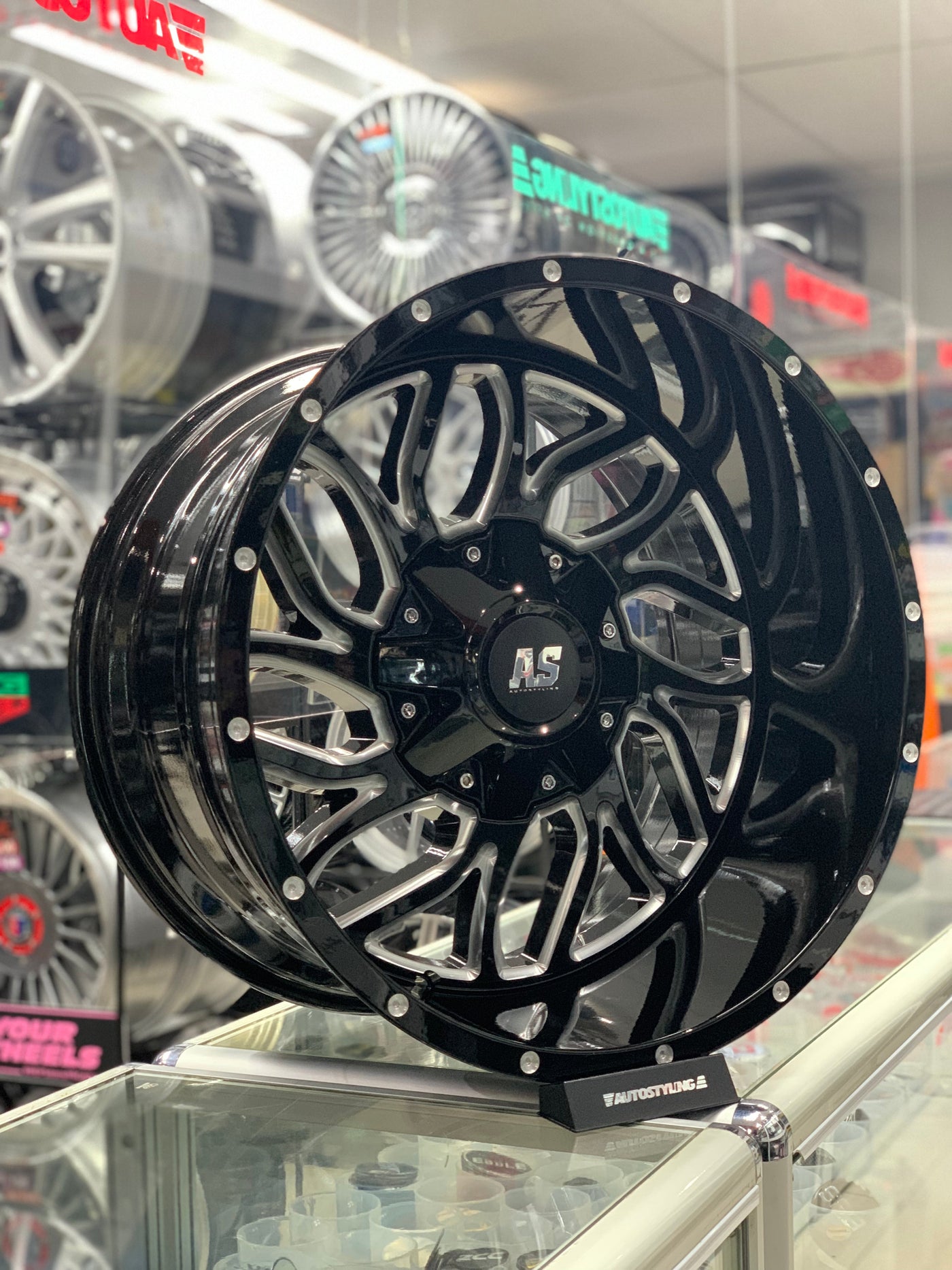 20” AS-726 20X12J GLOSS BLACK