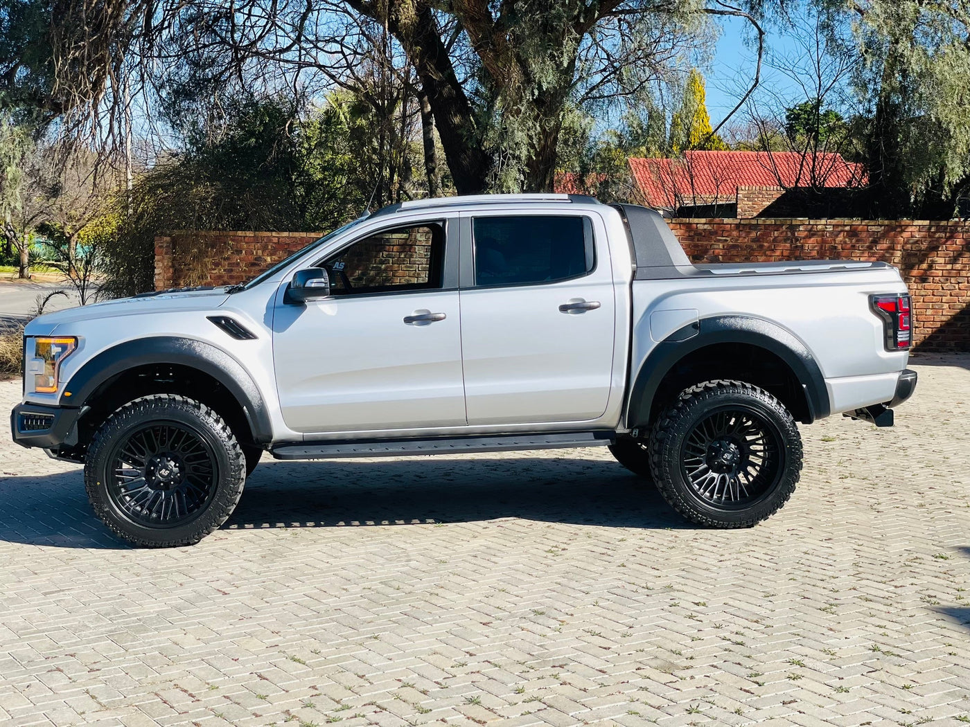 FORD RANGER T6 /T7 to F150 RAPTOR