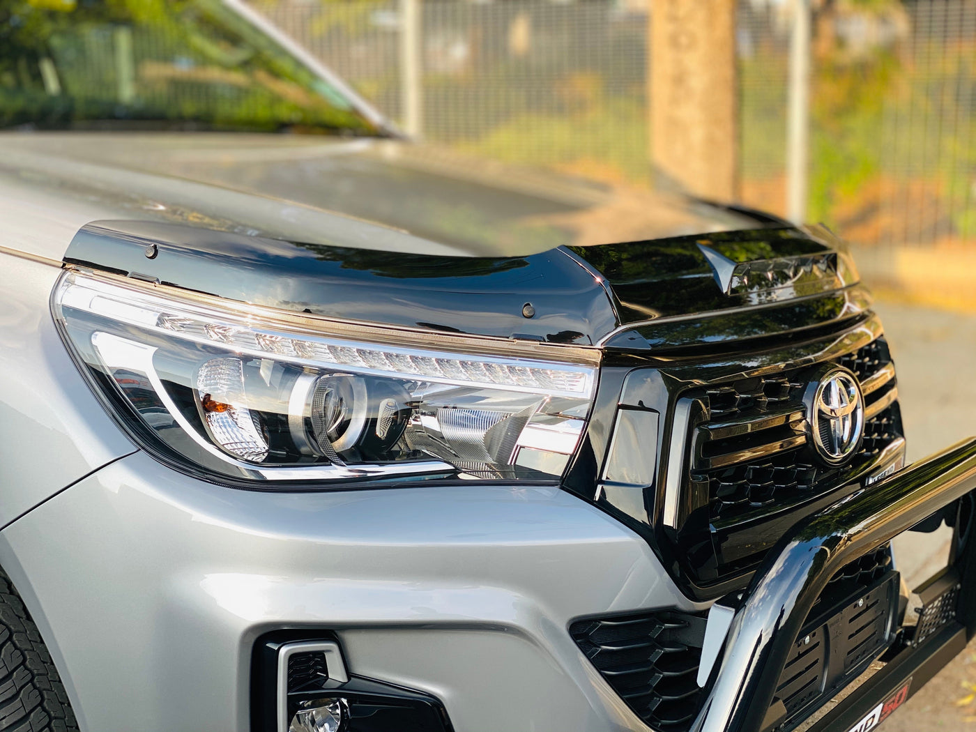 HILUX REVO GRAVEL GUARD BONNET PROTECTOR GLOSS BLACK