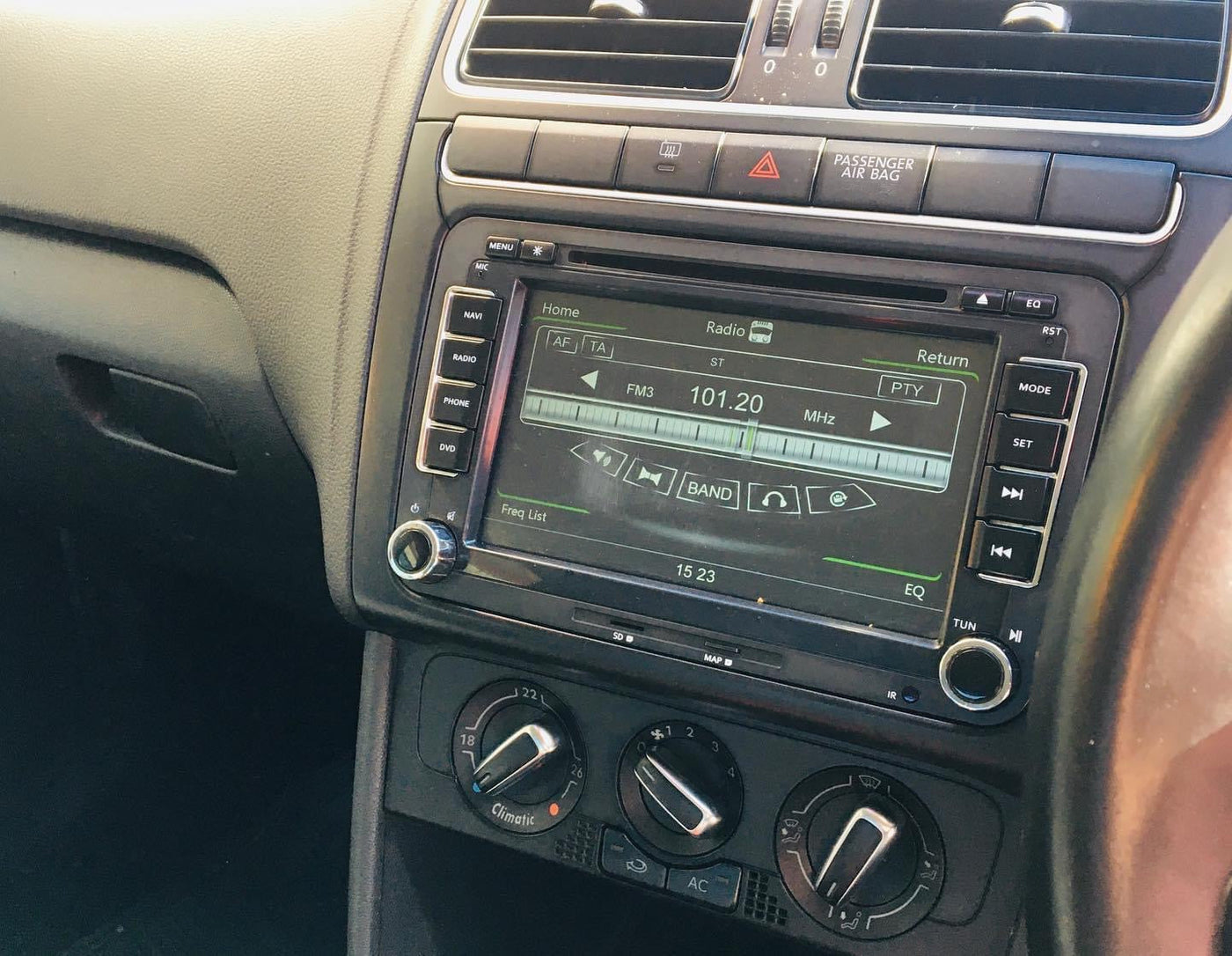 2010 POLO 1.6i ( FULLY LOADED WITH EXTRAS)