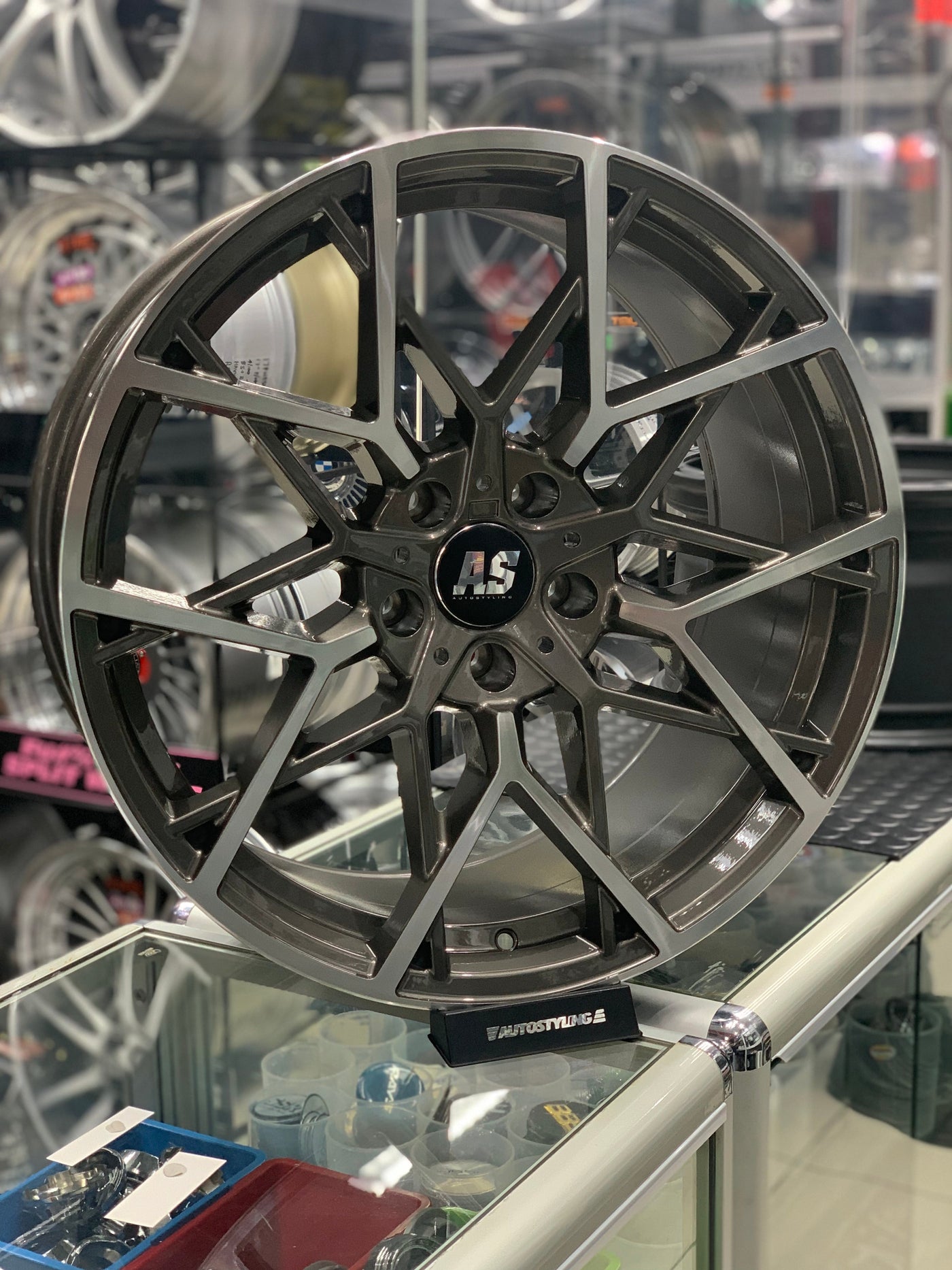 20” M8 AS-245 5/120 8.5/10J GUNMETAL