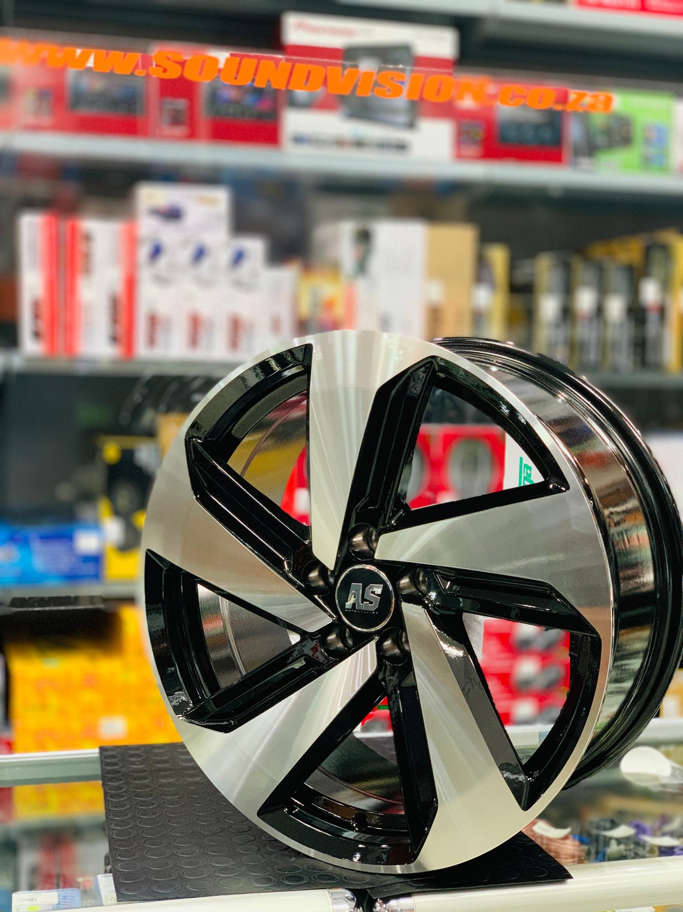 18 ” AS- GTI 5/100 BLACK MACHINE FACE