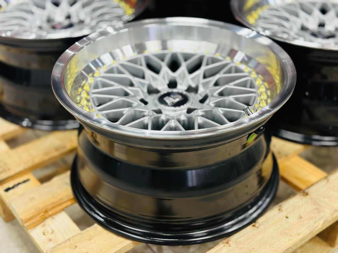 15” AS-7416 VS SILVER  4/100 4/114 wheels