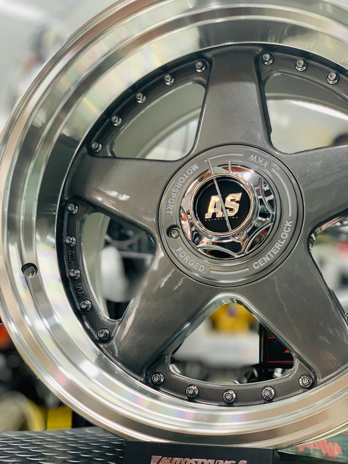 17” AS- 360 8.5/10j WHEELS