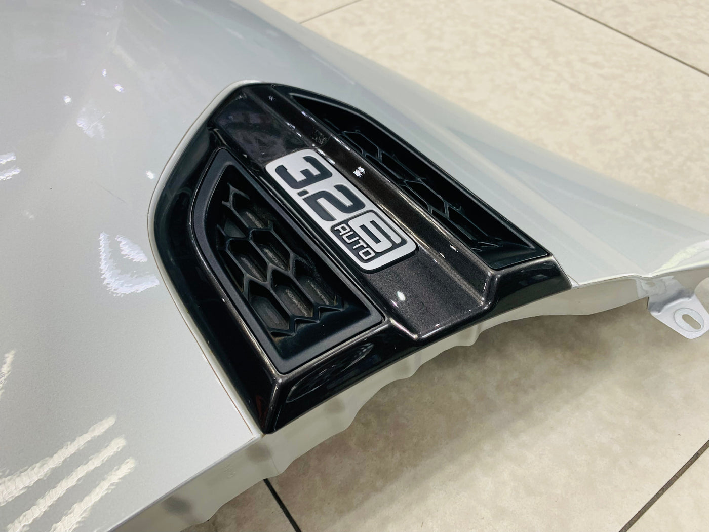 FORD RANGER OEM FENDERS