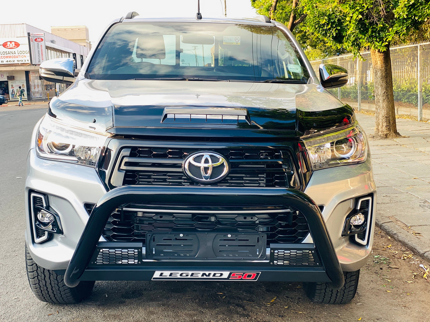 HILUX REVO GRAVEL GUARD BONNET PROTECTOR GLOSS BLACK