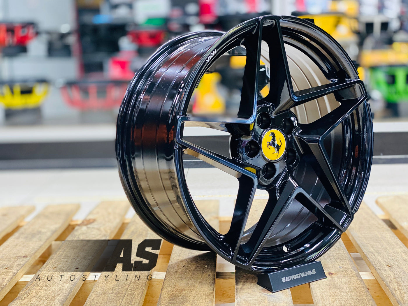 17” AS- RARI 5/100 GLOSS BLACK