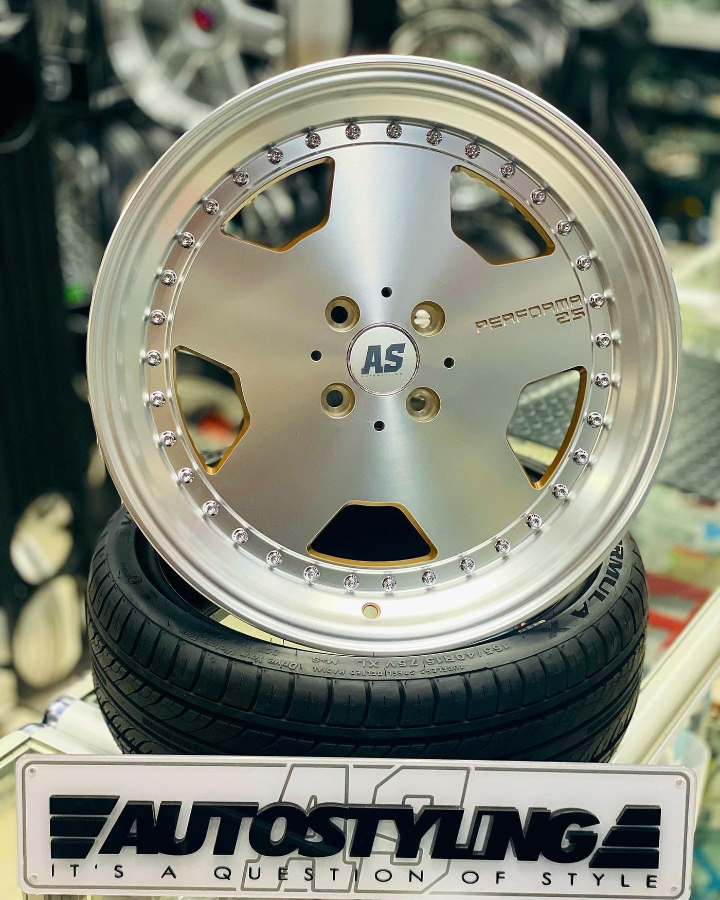 17''  AS-AMG PERFORMA M/ BLOCK 4/100 & 5/100 WHEELS