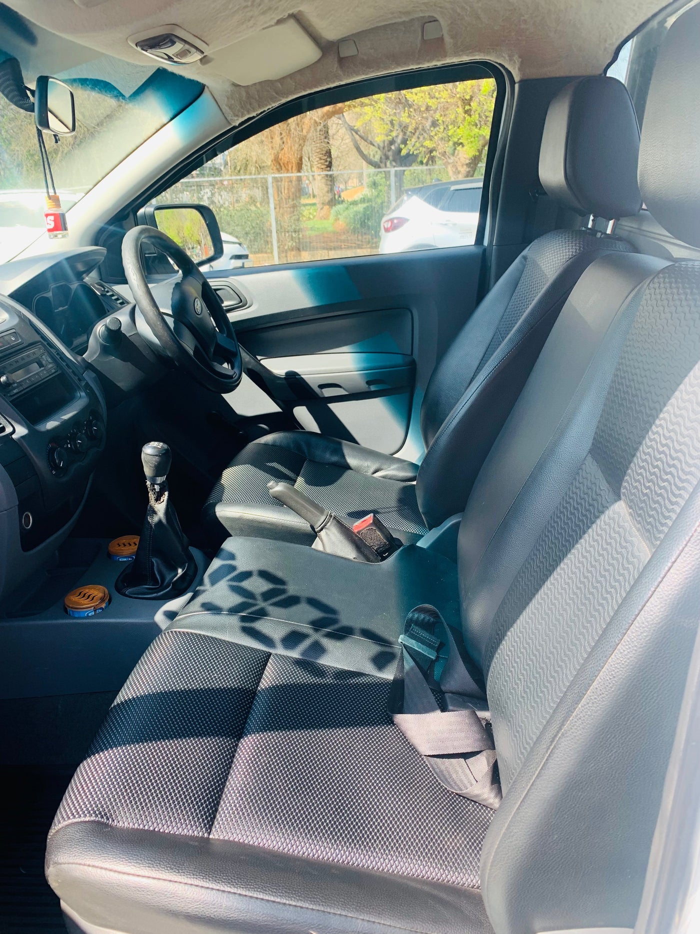 2012 FORD RANGER 2.2 S/C BAKKIE