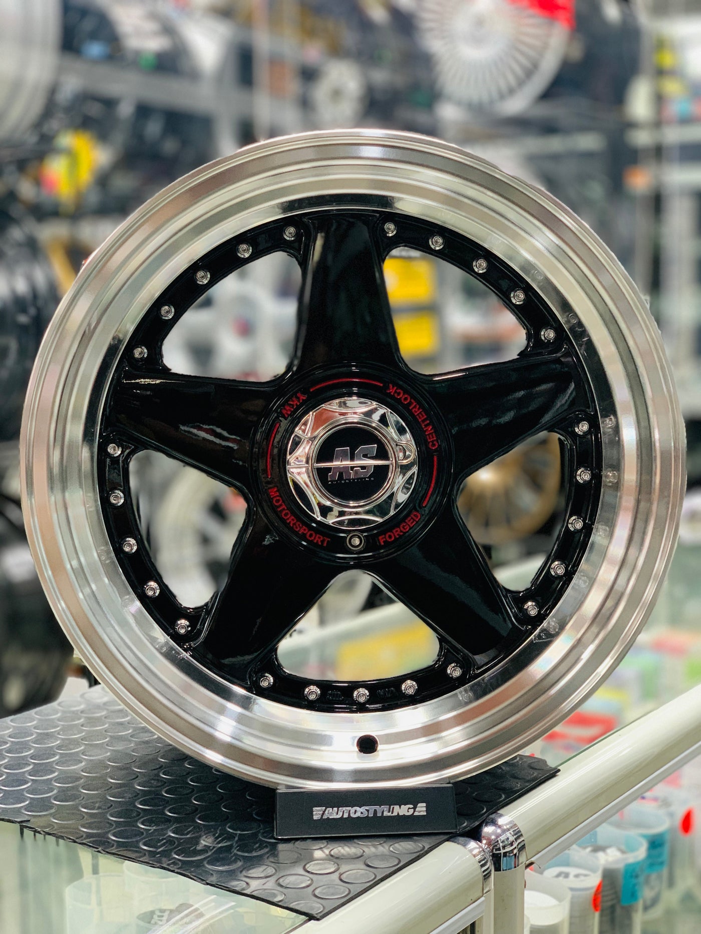 17” AS- 360 8.5/10j WHEELS