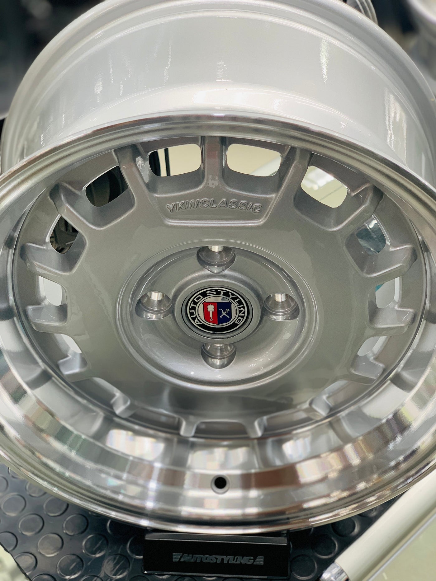 15” AS- CLI 4/100 SILVER