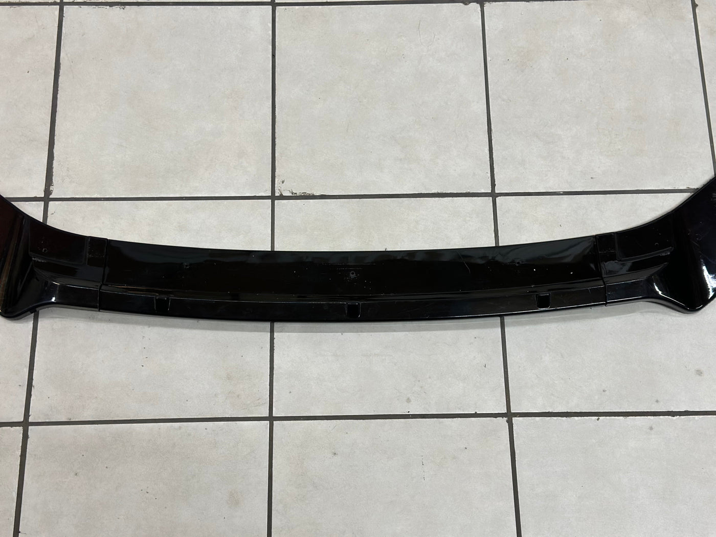 Vw MK7 plastic gloss black USED 3pce front spoiler